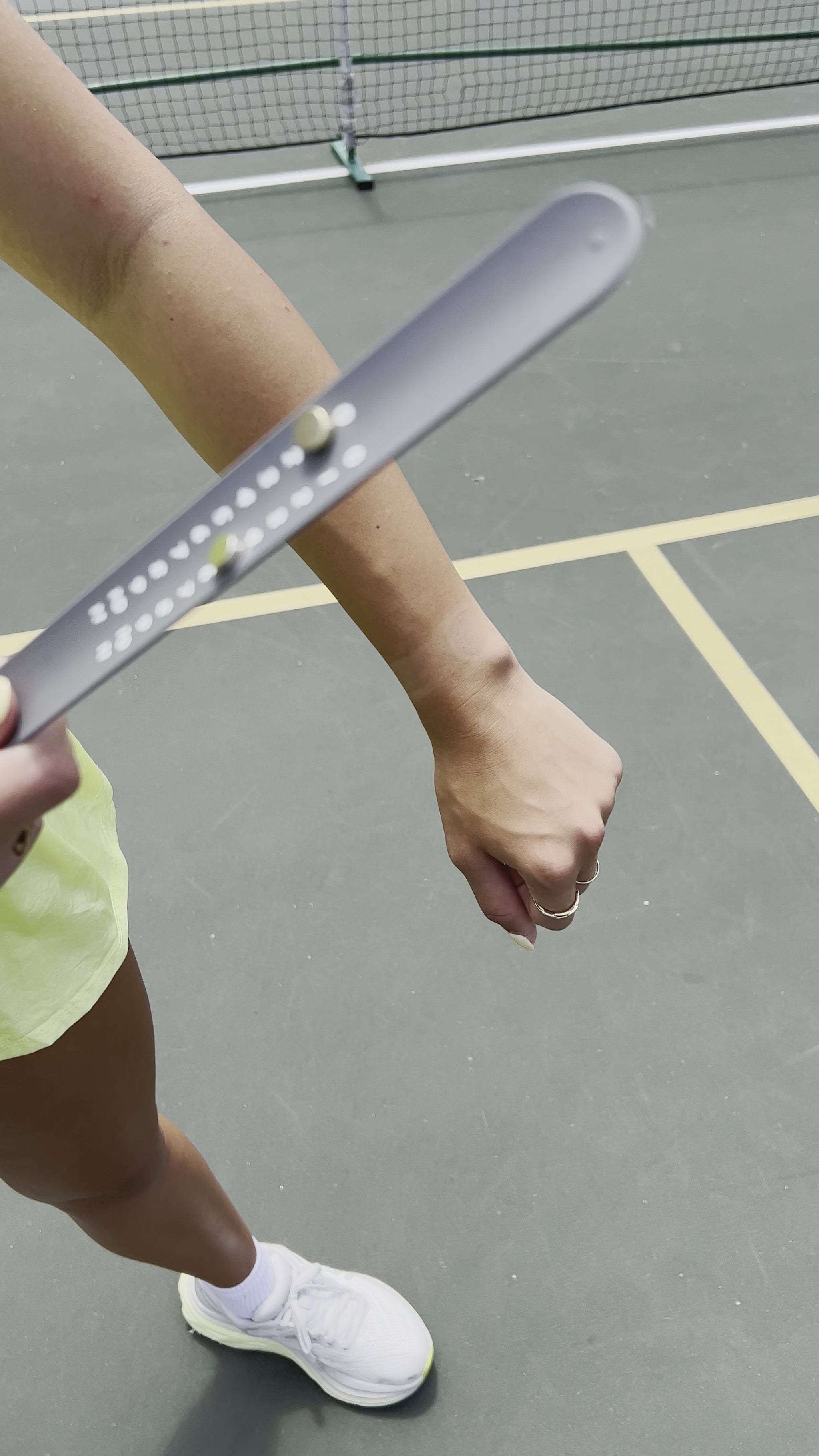 Pickleball Point Bands are the best pickleball scorekeeper, scoring band and scoreband worn on your wrist to keep score and track the server number while playing pickleball